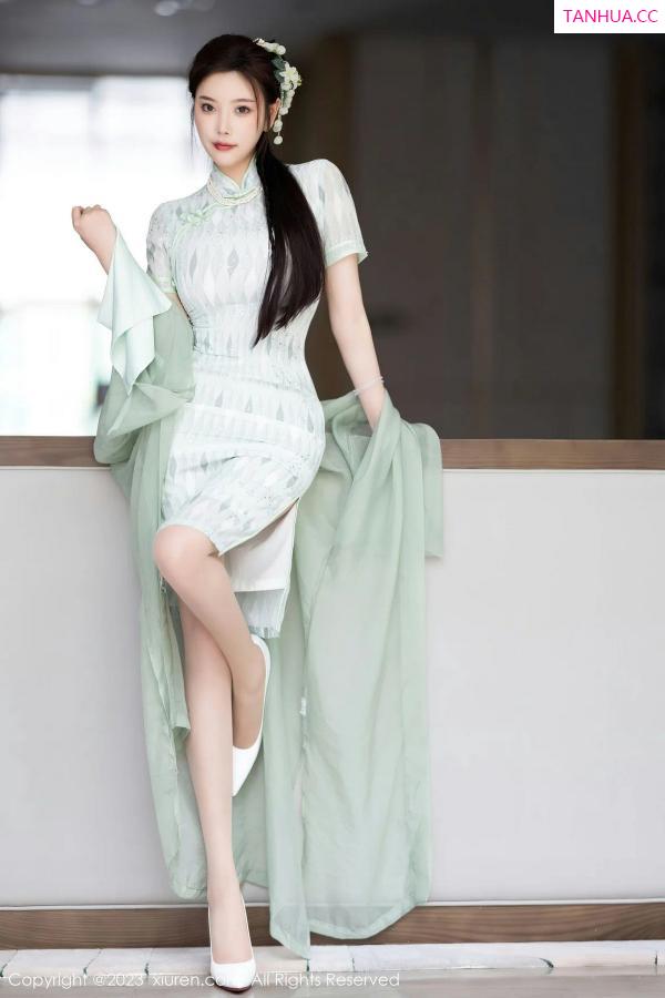 杨晨晨 sugar小甜心CC [XiuRen]高清写真图 2023.06.27 No.6983 杨晨晨Yome 旗袍美腿第11张图片